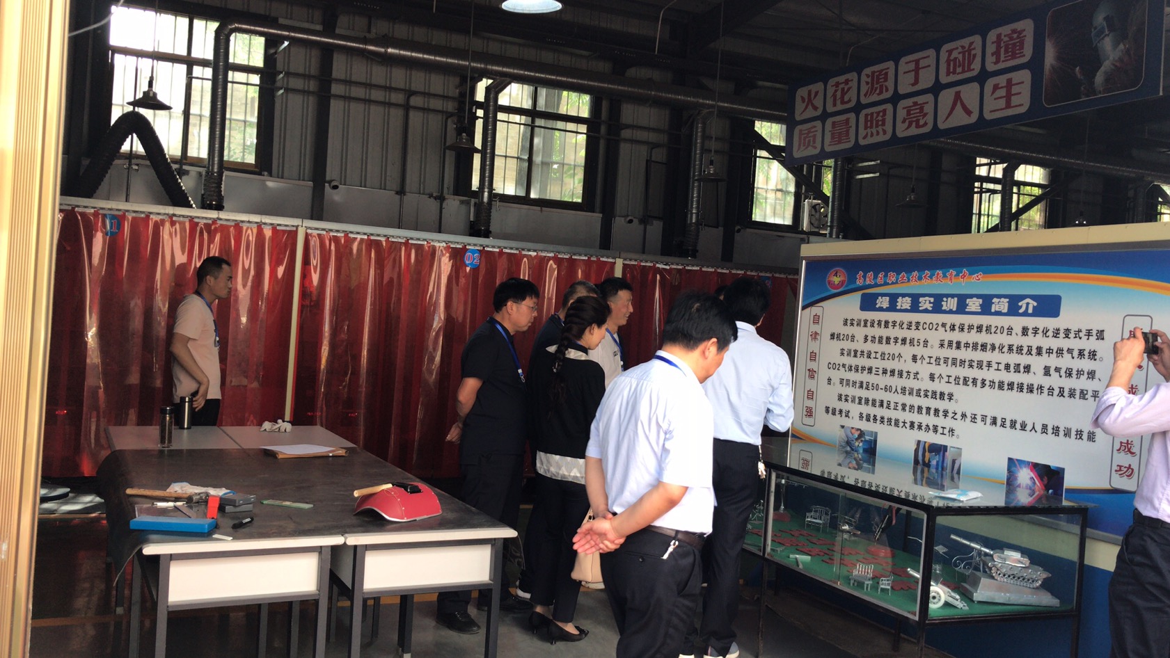 202106021621544292.jpg cc880cc58cba50980591efda2800c50.jpg